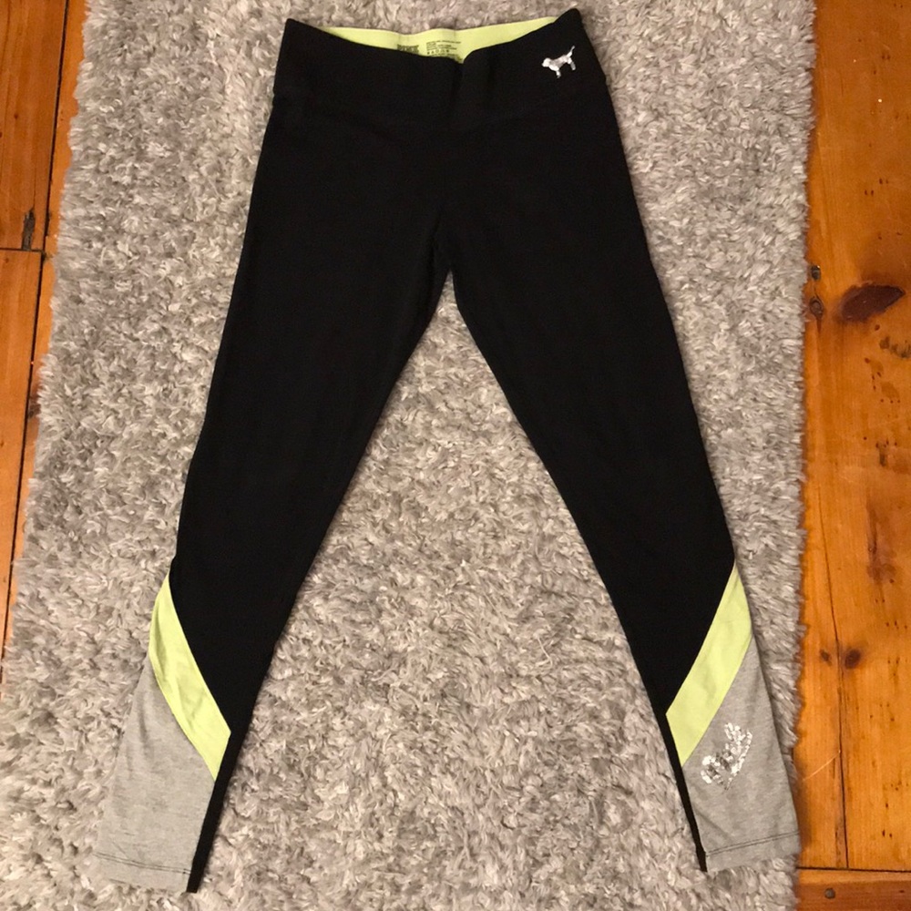 PINK Victoria’s Secret Yoga Leggings